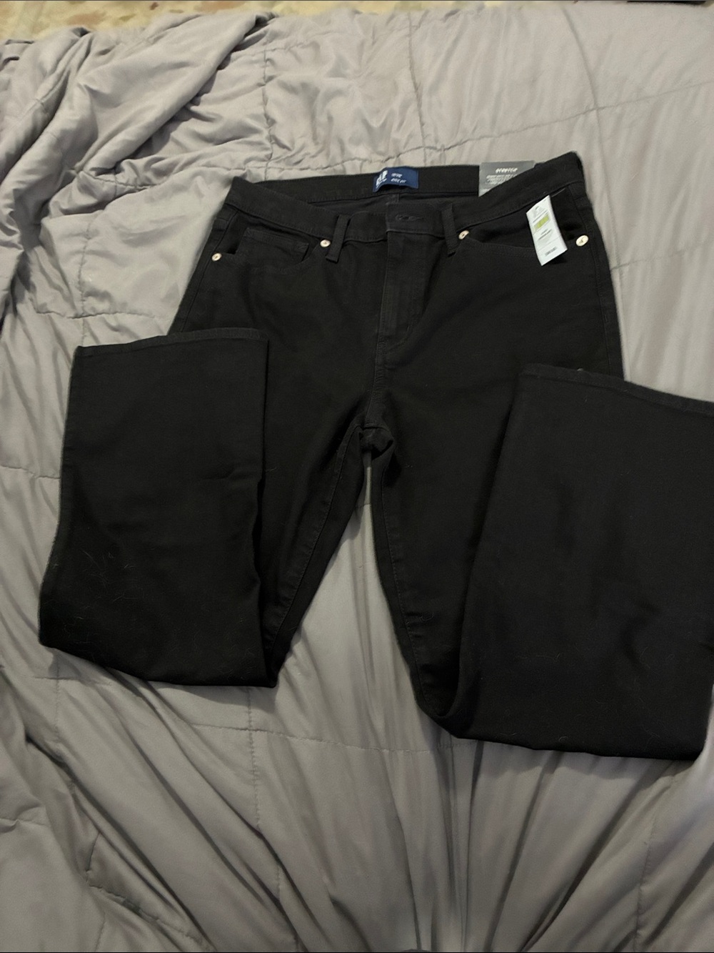GAP Women’s Kick Fit Black Denim 12/31